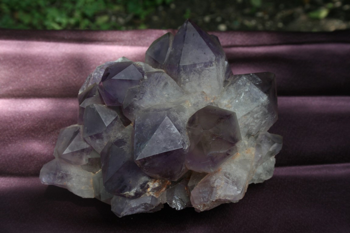 Amethyst Cluster Renders men shrewd in Business 4771